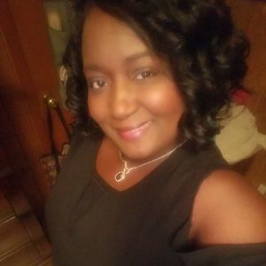 Meet your Posher, Rhonda